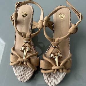 River Island Beige Sandals with Gold Details size 7